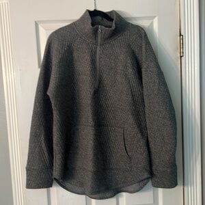 GAPfit Women’s Jacquard Half Zip pullover Grey size Medium Tall. NWOT